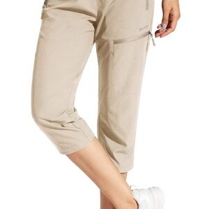 Women's Beige Capri Hiking Pants